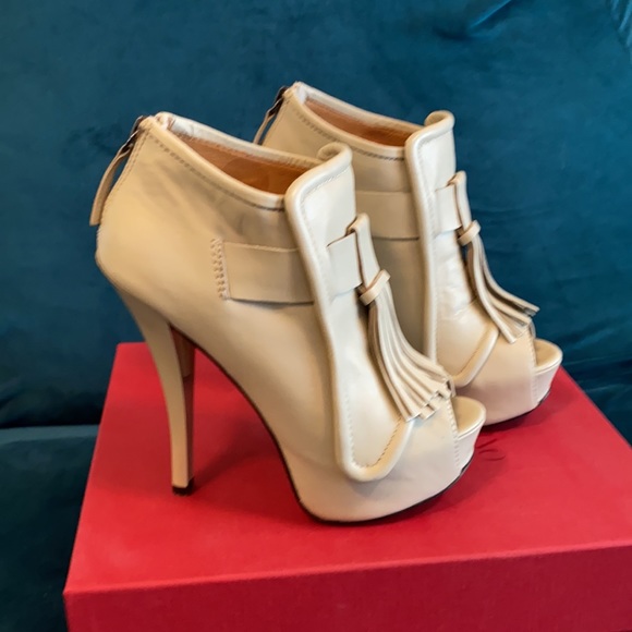 L.A.M.B Leather Ankle Booties - Picture 2 of 5